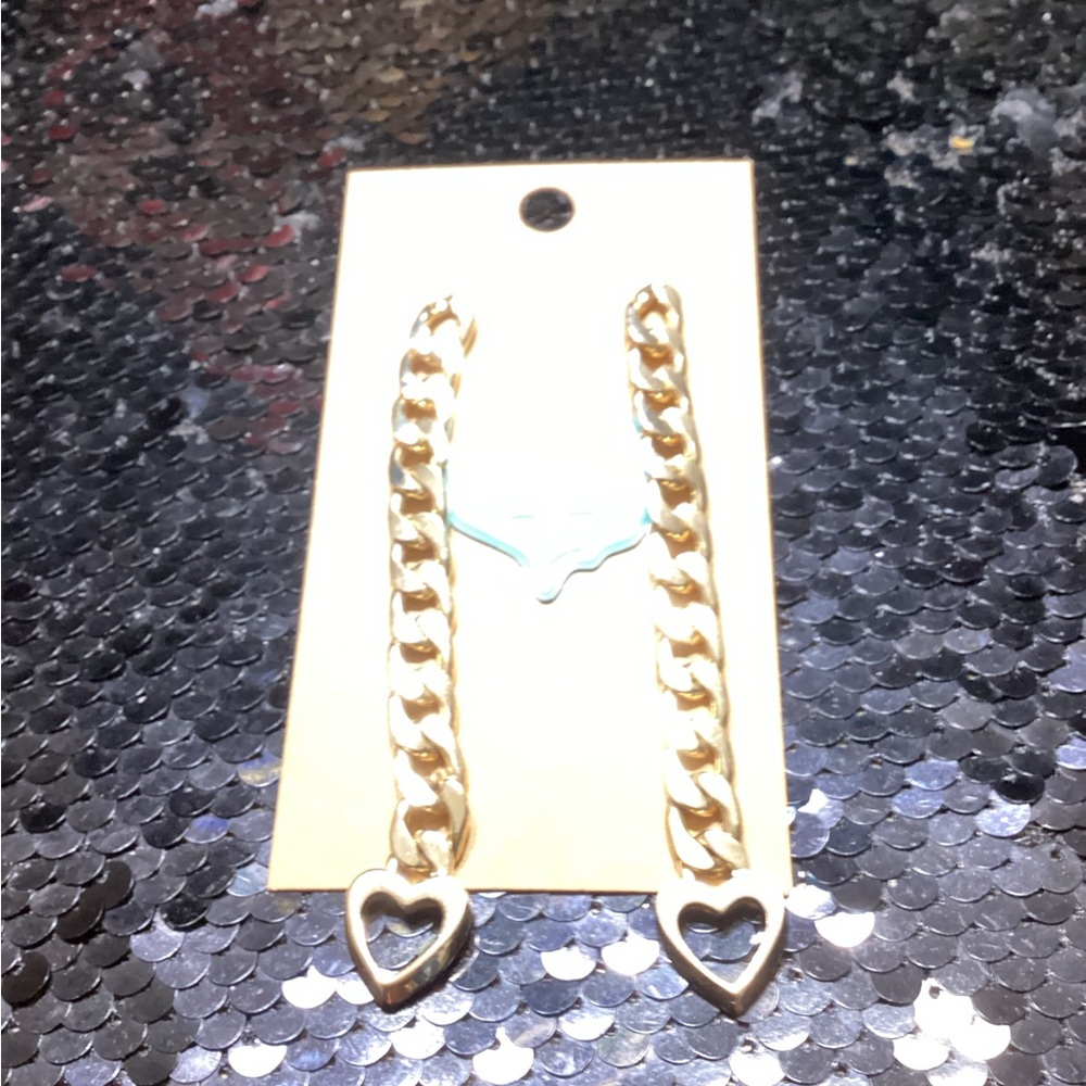 Chic Gold Heart Chain Earrings